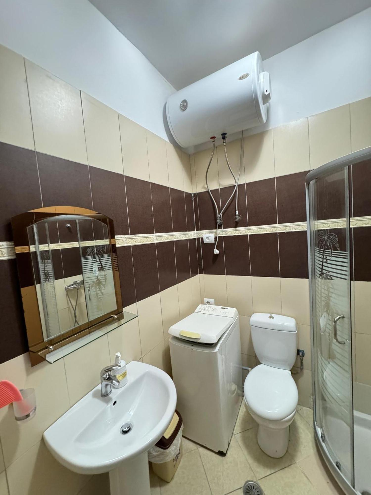 Solei Apartments Sarandë エクステリア 写真